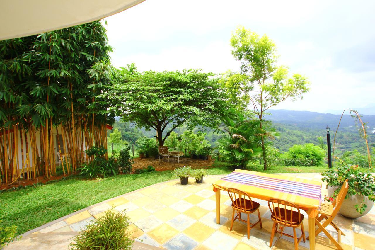 Summit View Bed and Breakfast Kandy Esterno foto